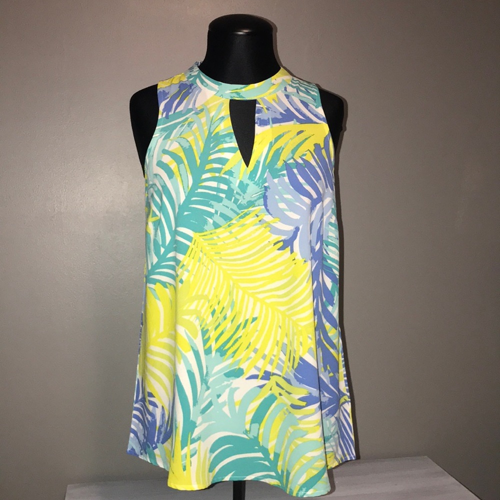 LIKE NEW Mudpie Tropical Print keyhole top
